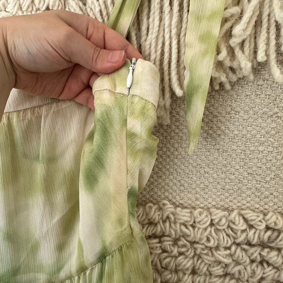 Line & Dot Palm Maxi - Picture 6 of 8